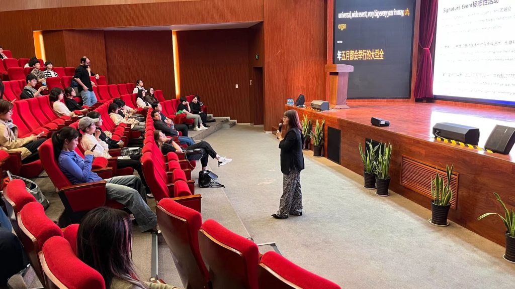 活动回顾 | 影视艺术学院成功举办宣讲会,专业系列分享会持续进行中