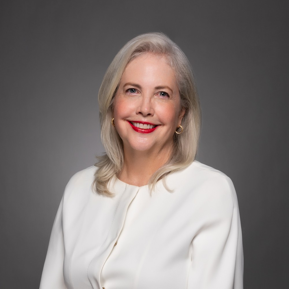Ellen Touchstone ʿ