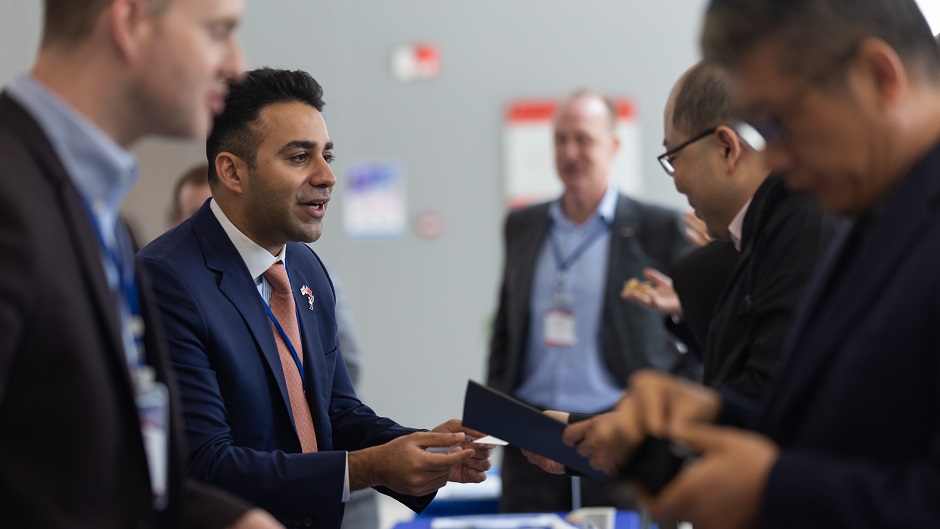 Seminar aims to boost business between China and the UK