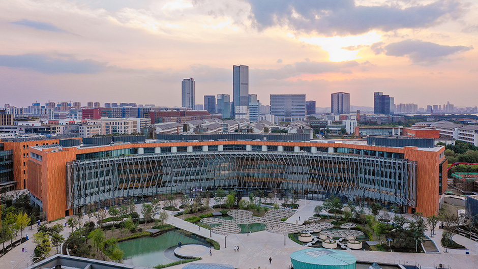China names two XJTLU business programmes top-ranking